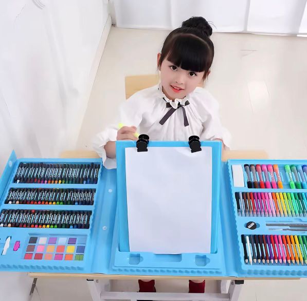 حقيبة التلوين